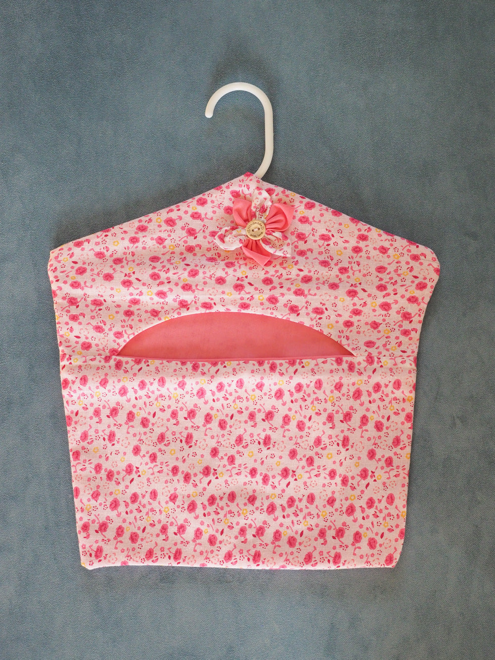 Traditional Lined Peg Bag